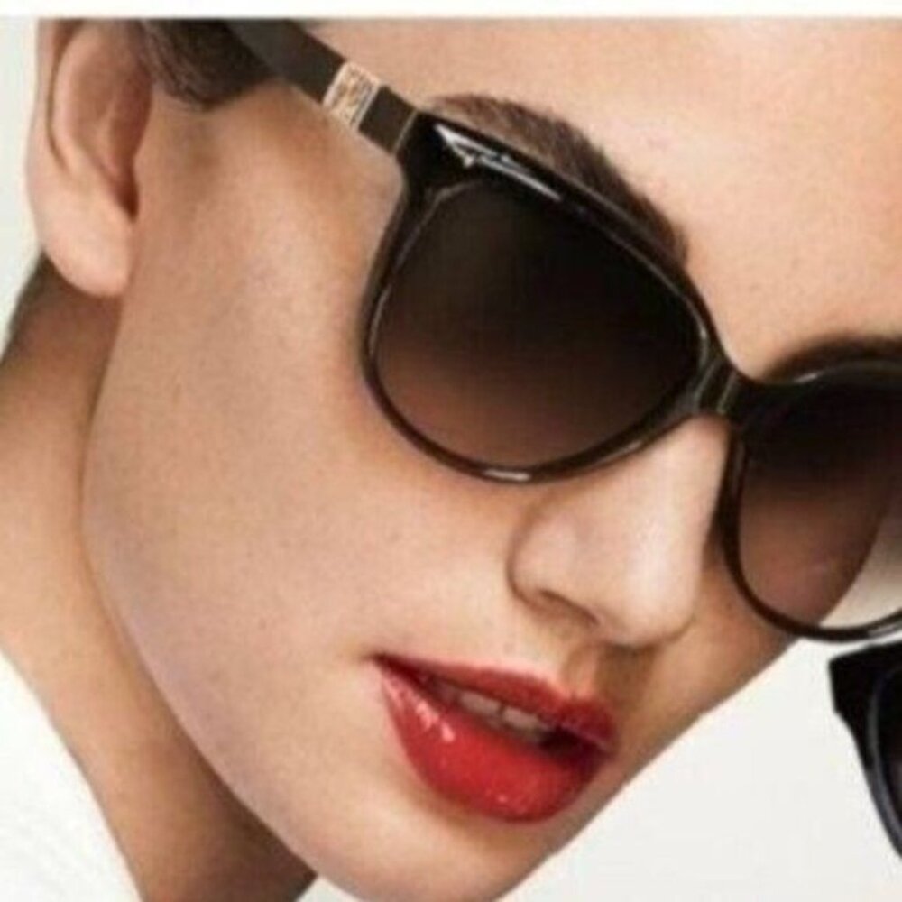 Carolina Herrera Sunglasses SHE697 Brown Cat Eye Classic - Picture 2 of 9